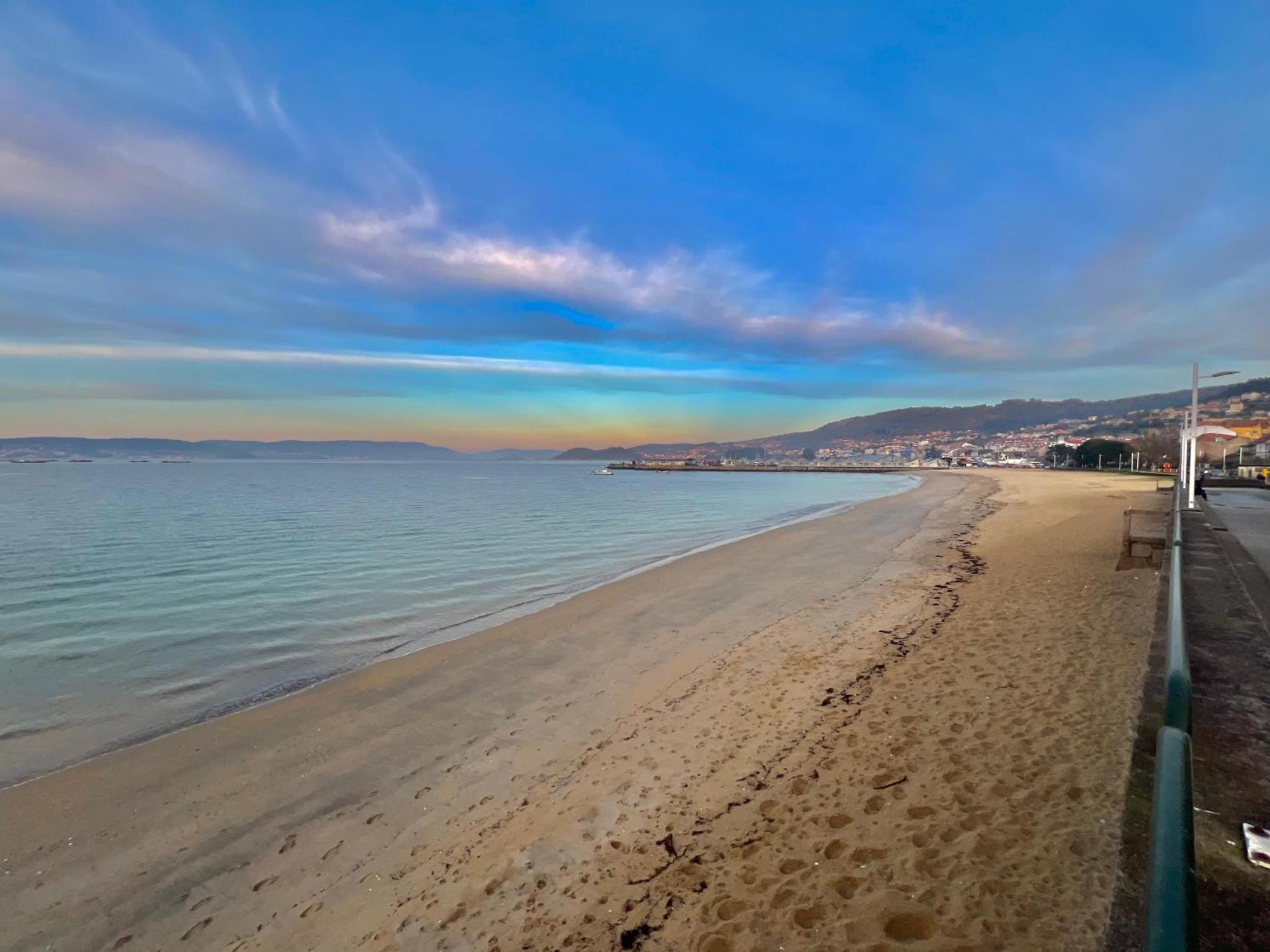 Apartamento Centrico Cerca De La Playa Bueu Dış mekan fotoğraf